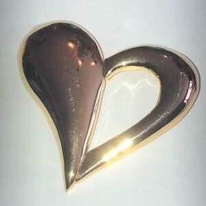 Vintage Gold Tone Heart Shaped Brooch